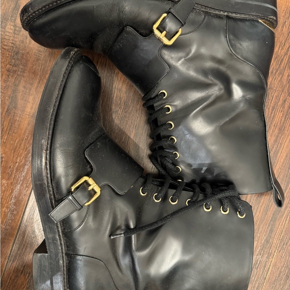 Luis Vuitton Black Leather women’s Boots - Picture 3 of 8